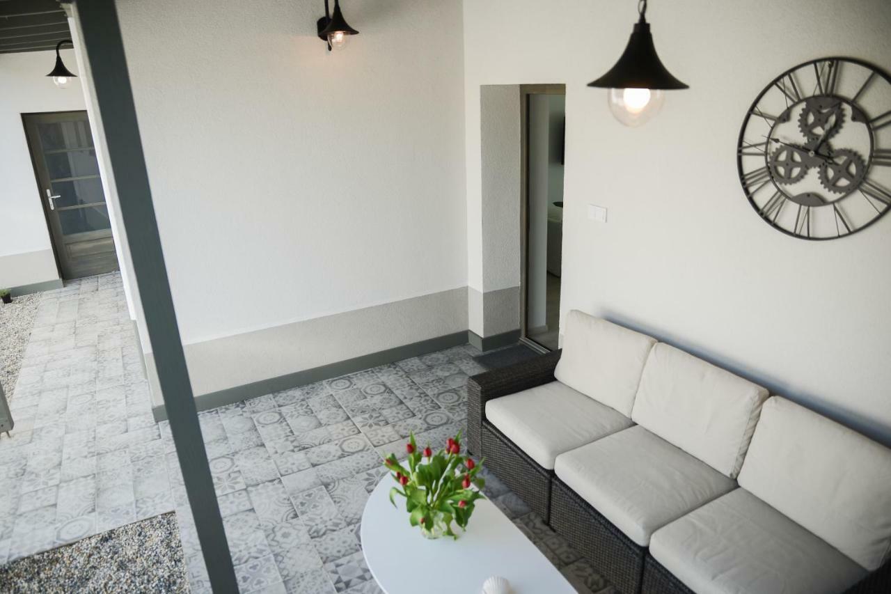 Rába Apartman House Exterior foto